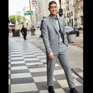 Classic Solid Gray Wool-Blend Suit Jacket